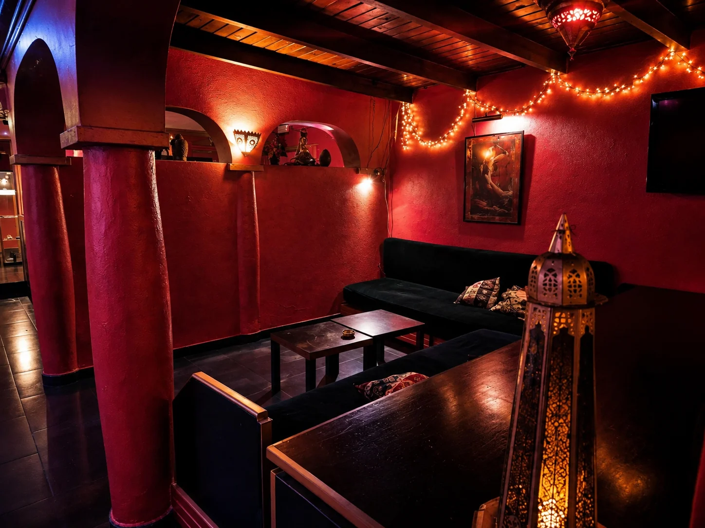Zona lounge de Club La Luna en Nueva Andalucía, Marbella
